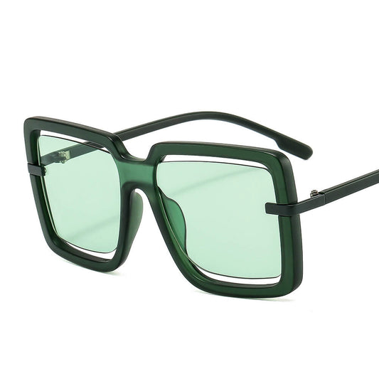 OVERSIZED SQUARE FRAME SUNGLASSES